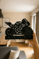 Schwarzer MDF-Schlüsselanhänger mit handgehaltener geometrischer Motorradfigur, dekorativer Organizer mit mehreren Haken am unteren Rand
